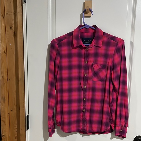 American Eagle Outfitters Pink Plaid Button Down Shirt - Picture 7 of 8
